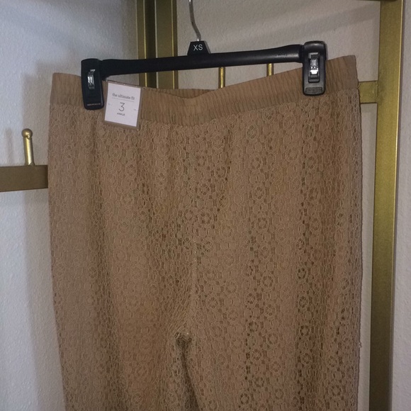 Chico’s Pull On Lace Ankle Pants - Picture 12 of 15